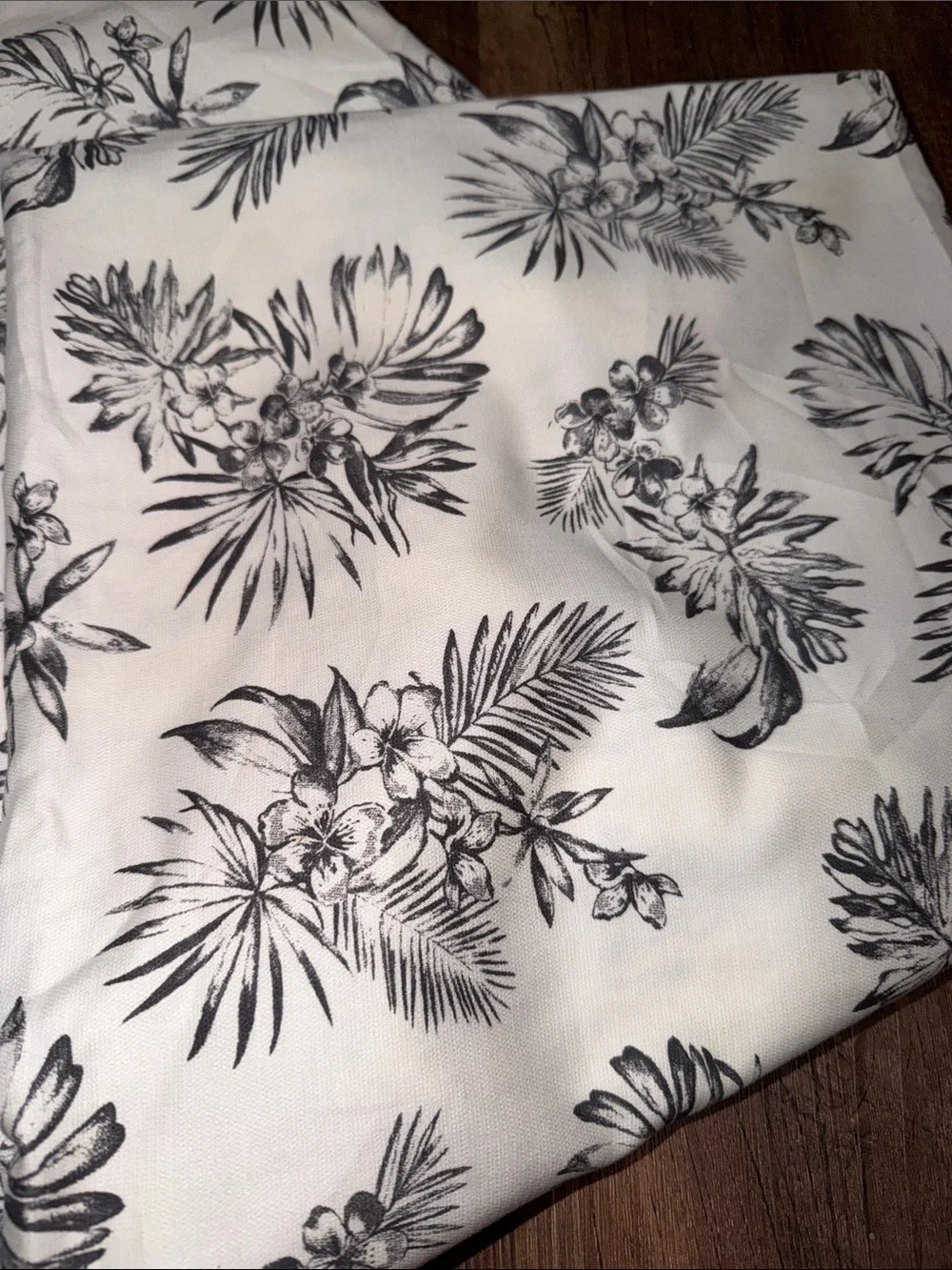 Zara Home Floral/Palm Leaf 59